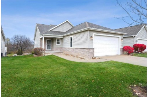 1824 Dondee Rd, Madison, WI 53708
