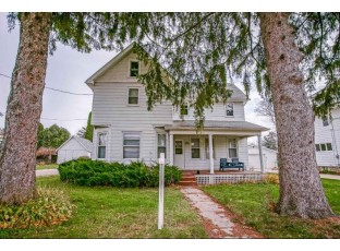 105 S 5th St Mount Horeb, WI 53572