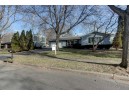 129 Coach House Dr, Madison, WI 53714