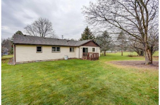 318 South St, DeForest, WI 53532