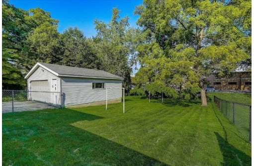 1105 Colby St, Madison, WI 53715