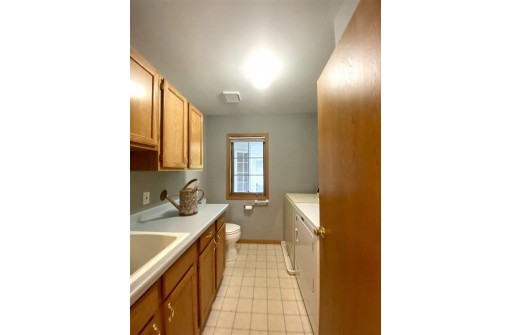 W2173 Irving Park Rd, Green Lake, WI 54941