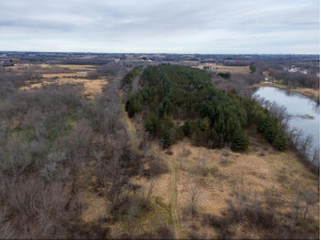 215 +/- ACRES Hilltop Rd