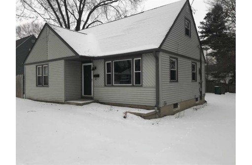 119 Merton Ave, Lodi, WI 53555