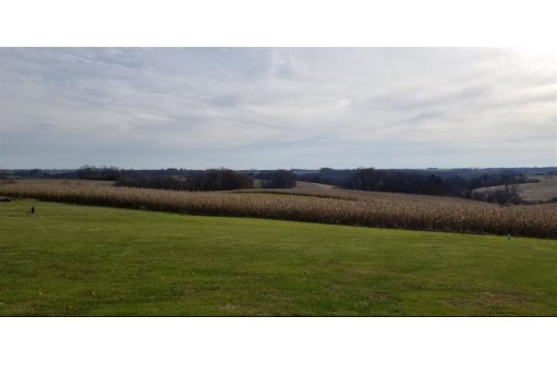 41 AC County Road O, Mineral Point, WI 53565