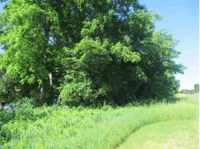 1.3 ACRES County Road C