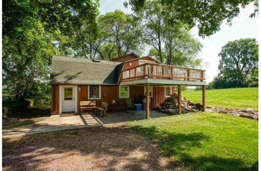 E12367 County Road W, Baraboo, WI 53913