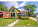 104 N 1st St, Brooklyn, WI 53521