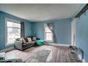 104 N 1st St, Brooklyn, WI 53521