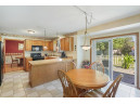 1305 N Thompson Dr, Madison, WI 53704