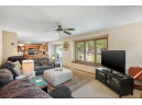 1305 N Thompson Dr, Madison, WI 53704