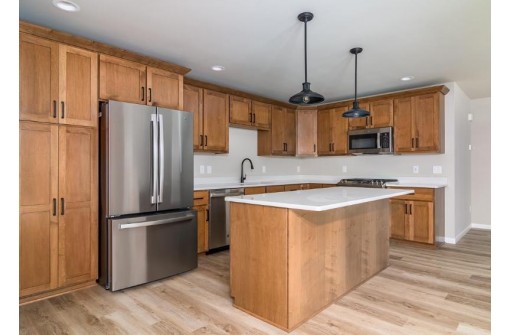 2151 Leopold Way, Sun Prairie, WI 53590