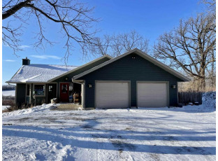 W3103 Giese Rd Juda, WI 53550