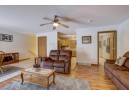 110A Thomas Pl, Arena, WI 53503