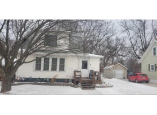 1502 W Memorial Dr Janesville, WI 53548