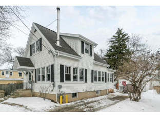 1011 Homer Ct Madison, WI 53715