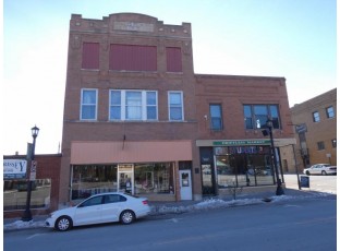 85 W Main St Platteville, WI 53818