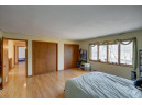 4827 Helgeland Dr, Sun Prairie, WI 53590