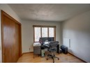 4827 Helgeland Dr, Sun Prairie, WI 53590