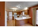 4827 Helgeland Dr, Sun Prairie, WI 53590