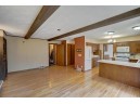 4827 Helgeland Dr, Sun Prairie, WI 53590