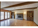 4827 Helgeland Dr, Sun Prairie, WI 53590