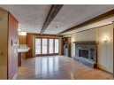 4827 Helgeland Dr, Sun Prairie, WI 53590