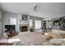 9007 Royal Oaks Cir, Madison, WI 53593