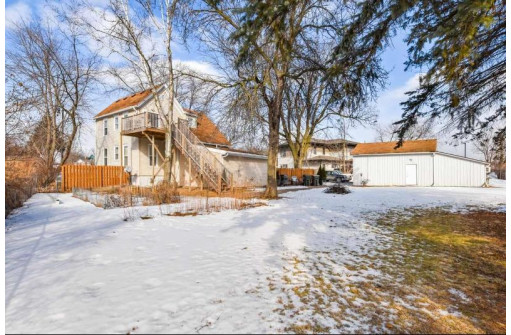 603 W Main St, Sun Prairie, WI 53590