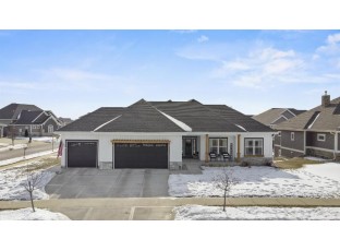 2604 Genevieve Way Waunakee, WI 53597