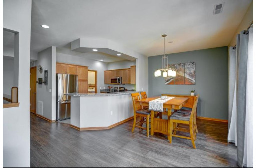 3110 S High Point Rd, Madison, WI 53719