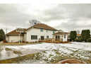 991 Bedford Dr, Janesville, WI 53545