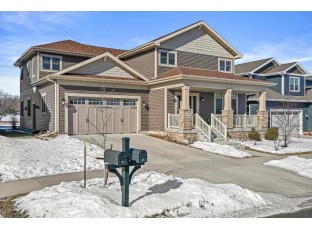 1276 Fairhaven Rd Sun Prairie, WI 53590