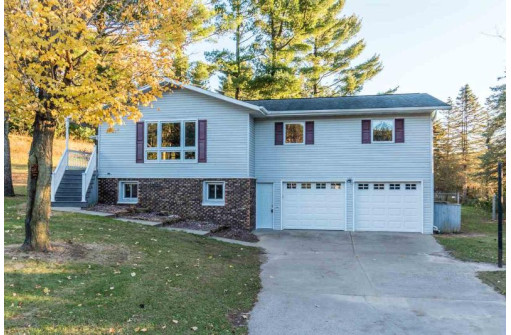 E10980A Pine Acres Dr, Baraboo, WI 53913