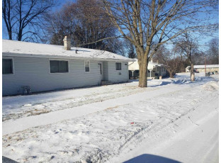 1209-1213 Vandenburg St Sun Prairie, WI 53590