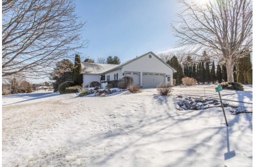 6788 N Star Cir, Sun Prairie, WI 53590