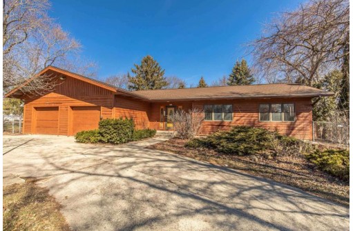5662 Lacy Rd, Fitchburg, WI 53711