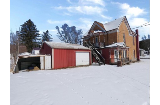 103 N 4th St, Readstown, WI 54652