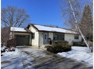 703 E 6th Ave Brodhead, WI 53520