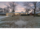 838 Suffolk Dr, Janesville, WI 53546