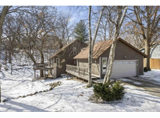 2779 Ledgemont St Fitchburg, WI 53711