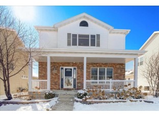 5221 Day Lily Pl Fitchburg, WI 53711