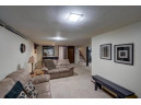 6712 Spring Grove Ct, Middleton, WI 53562