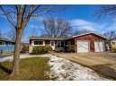 6712 Spring Grove Ct, Middleton, WI 53562