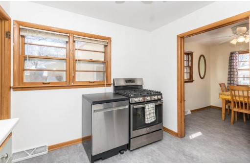 3630 Sargent St, Madison, WI 53714