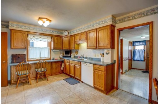 165 N Bristol St, Sun Prairie, WI 53590