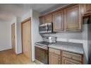 1901 Carns Dr 102, Madison, WI 53719