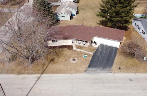 707 Green St, Brodhead, WI 53520