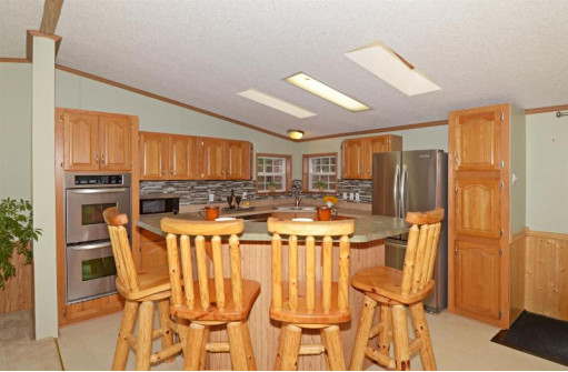 W4117 Bighorn Dr, Redgranite, WI 54970