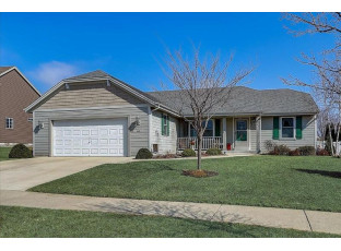 709 Belmont Dr Watertown, WI 53094-7726